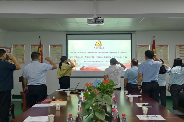 長(zhǎng)豐(雙鳳)經(jīng)開區(qū):“四聚焦”強(qiáng)化黨群服務(wù)站點(diǎn)建設(shè)2.jpg