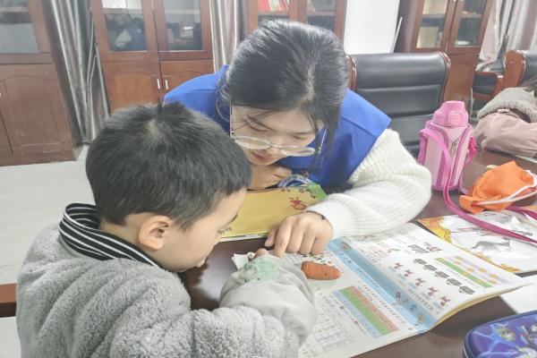 長豐(雙鳳)經開區:黨建聯建“三個一” 志愿服務譜新篇2.jpg