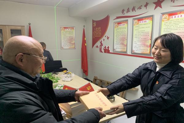 長豐(雙鳳)經開區:“三個聚焦”推動非公黨建高質量發展1.jpg